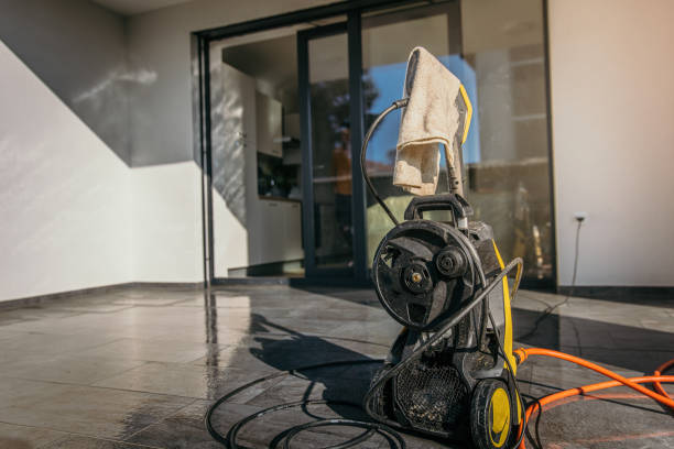 Best Sign and Awning Cleaning  in Holstein, IA